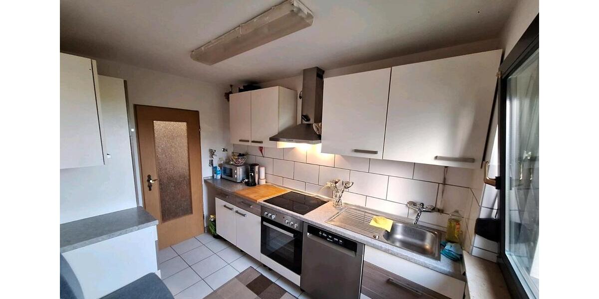 Erdgeschoßwohnung Ditzingen - 3 Zimmer, 79 m&sup2;, 1.200&euro; | Angebot:25760624