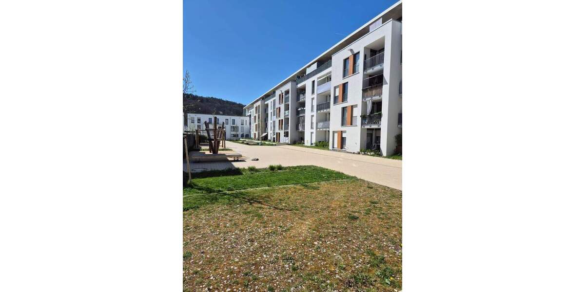 Etagenwohnung Esslingen am Neckar Weil - 4 Zimmer, 95 m&sup2;, 1.743&euro; | Angebot:25700605