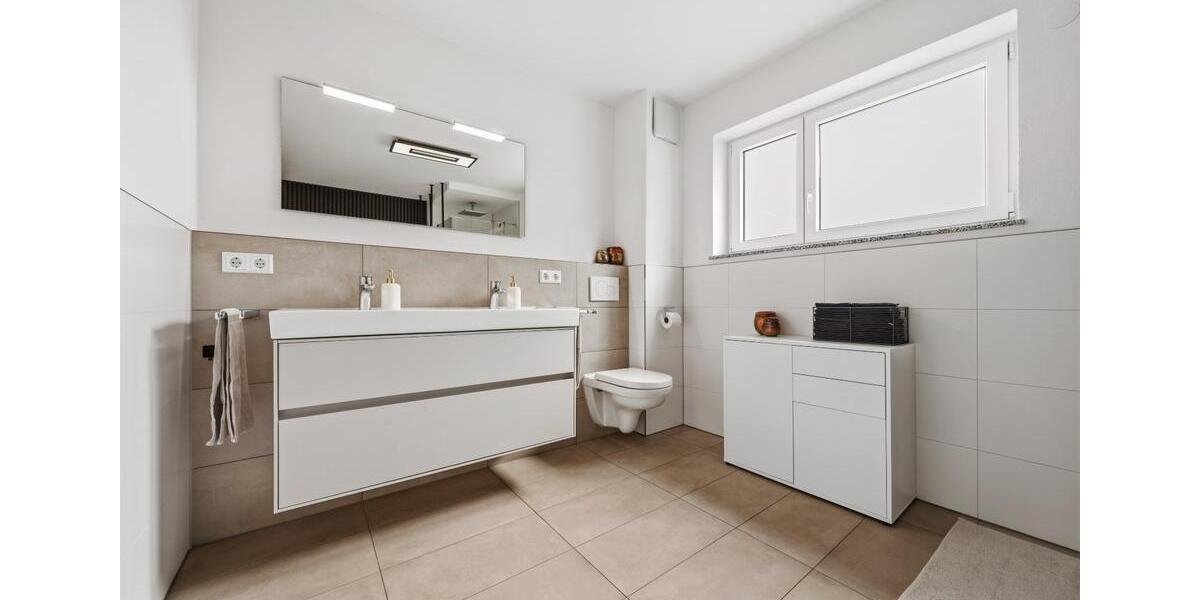 Etagenwohnung Vaihingen an der Enz - 4 Zimmer, 119 m&sup2;, 723.000&euro; | Angebot:26032042