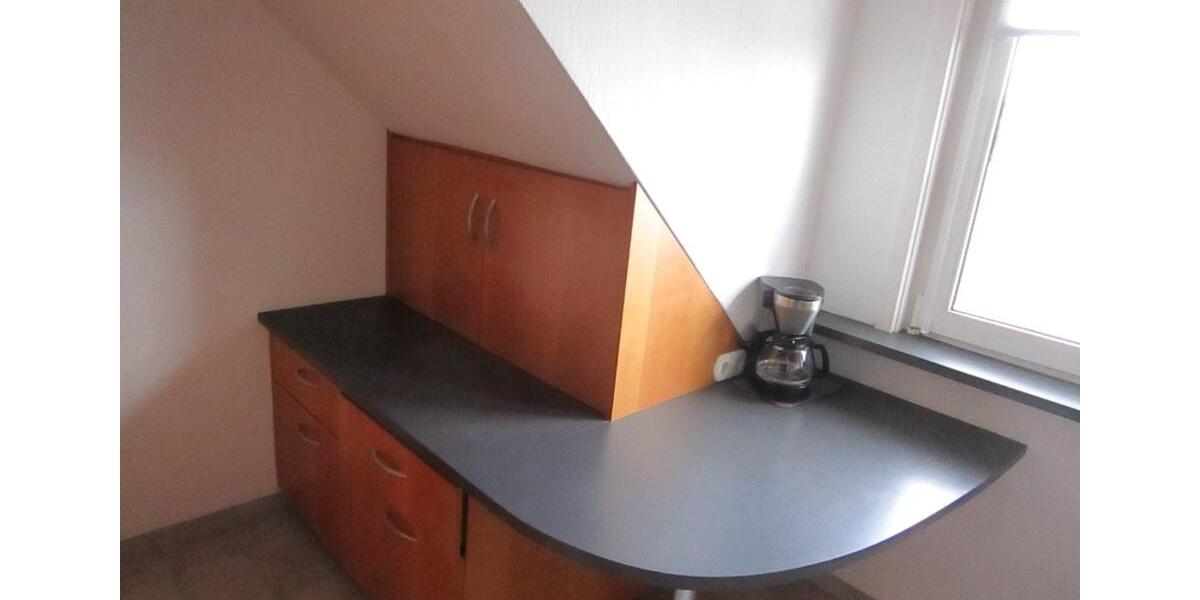 Dachgeschoßwohnung Ludwigsburg Eglosheim - 3 Zimmer, 71 m&sup2;, 1.400&euro; | Angebot:26577710