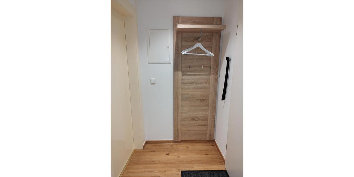 Hochparterre Sachsenheim - 1 Zimmer, 24 m&sup2;, 490&euro; | Angebot:25965686