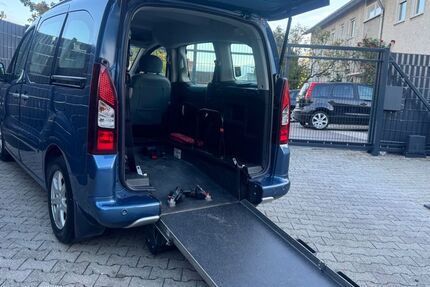 Citroen Berlingo 124.000 km 17.590 &euro; Dettingen unter Teck 73265