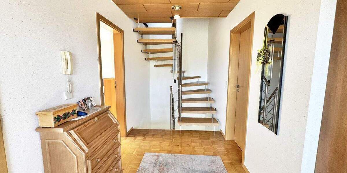 Mehrfamilienhaus, Wohnhaus Stuttgart Vaihingen - 7 Zimmer, 160 m&sup2;, 1.149.000&euro; | Angebot:25704683