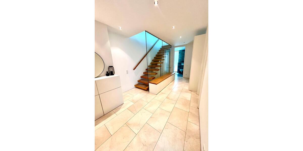 Doppelhaushälfte Ludwigsburg - 5 Zimmer, 205 m&sup2;, 1.490.000&euro; | Angebot:27259192