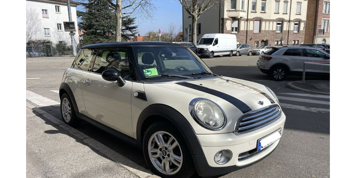 Mini Cooper 110.800 km 5.700 &euro; Stuttgart 70184