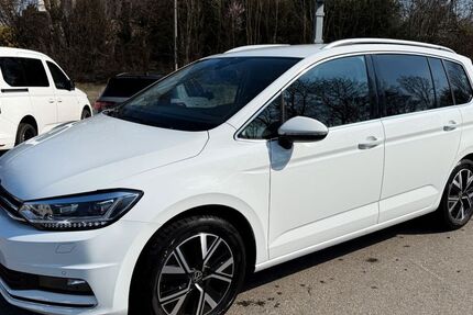 VW Touran 44.500 km 29.999 &euro; Rechberghausen 73098