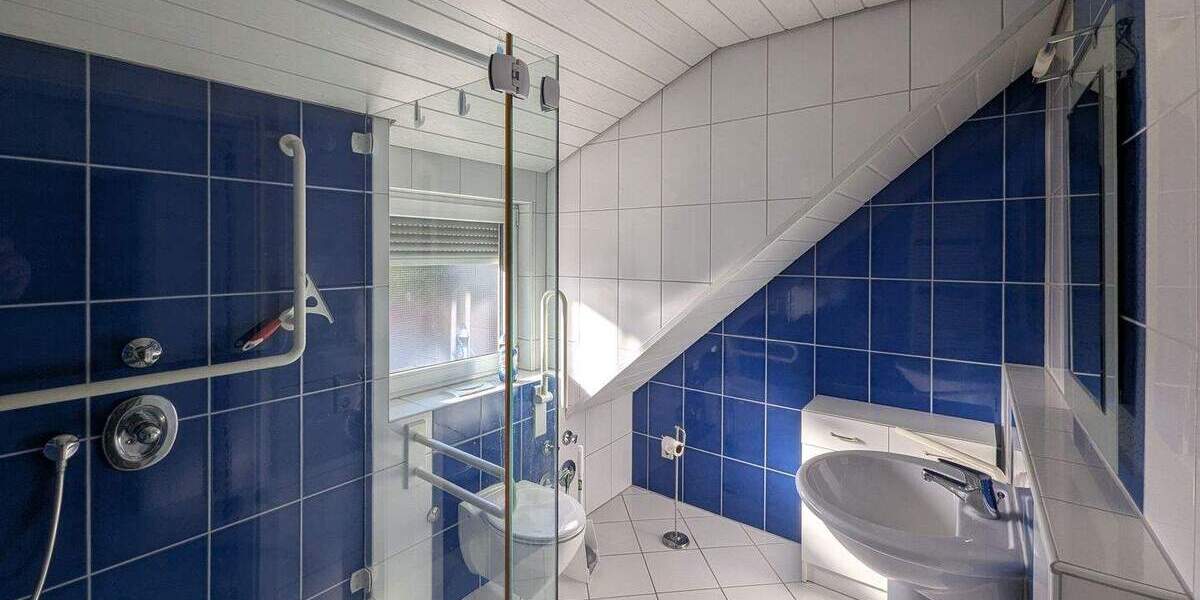 Mehrfamilienhaus, Wohnhaus Böblingen - 9 Zimmer, 178 m&sup2;, 619.000&euro; | Angebot:25862240