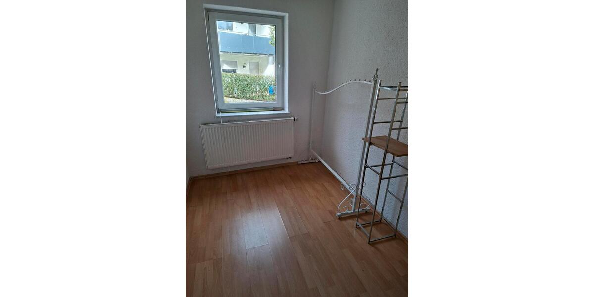 Erdgeschoßwohnung Sersheim - 2 Zimmer, 40 m&sup2;, 550&euro; | Angebot:25993652