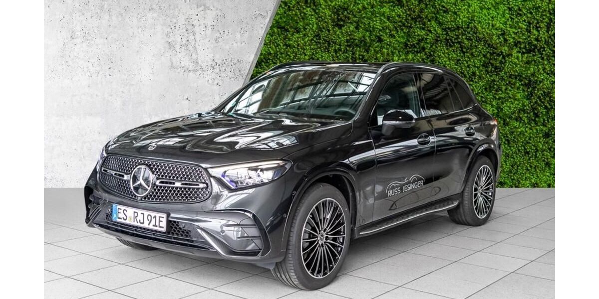 Mercedes-Benz GLC 300 8.000 km 77.850 &euro; Filderstadt 70794