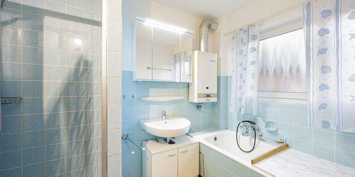 Mehrfamilienhaus, Wohnhaus Bietigheim-Bissingen Bietigheim - 7 Zimmer, 171 m&sup2;, 695.000&euro; | Angebot:25775328