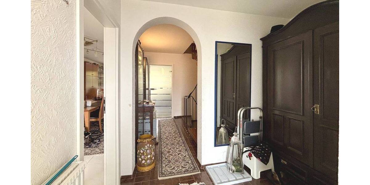 Reihenmittelhaus Stuttgart Hofen - 5 Zimmer, 130 m&sup2;, 520.000&euro; | Angebot:25909036