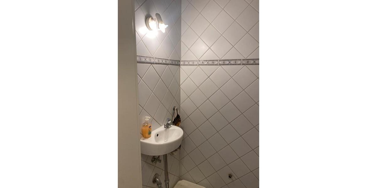 Etagenwohnung Kornwestheim - 2.5 Zimmer, 88 m&sup2;, 1.290&euro; | Angebot:25611452