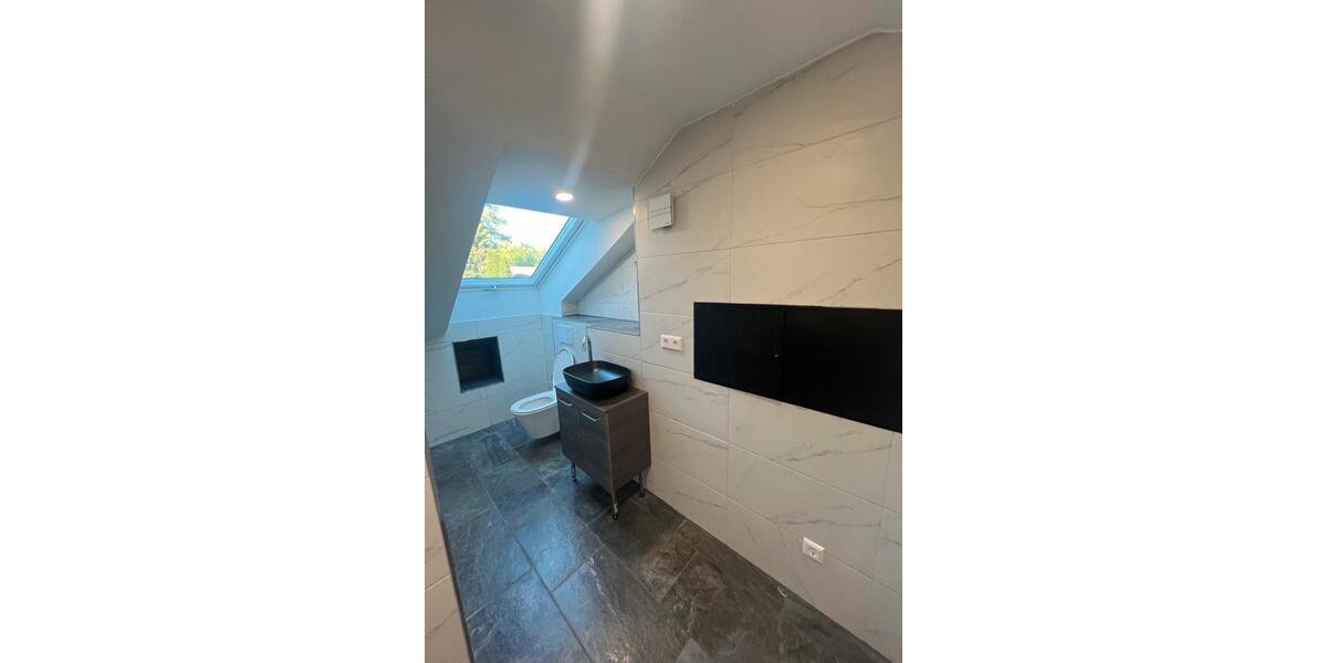 Maisonettenwohnung Sindelfingen - 3.5 Zimmer, 120 m&sup2;, 1.700&euro; | Angebot:26680568