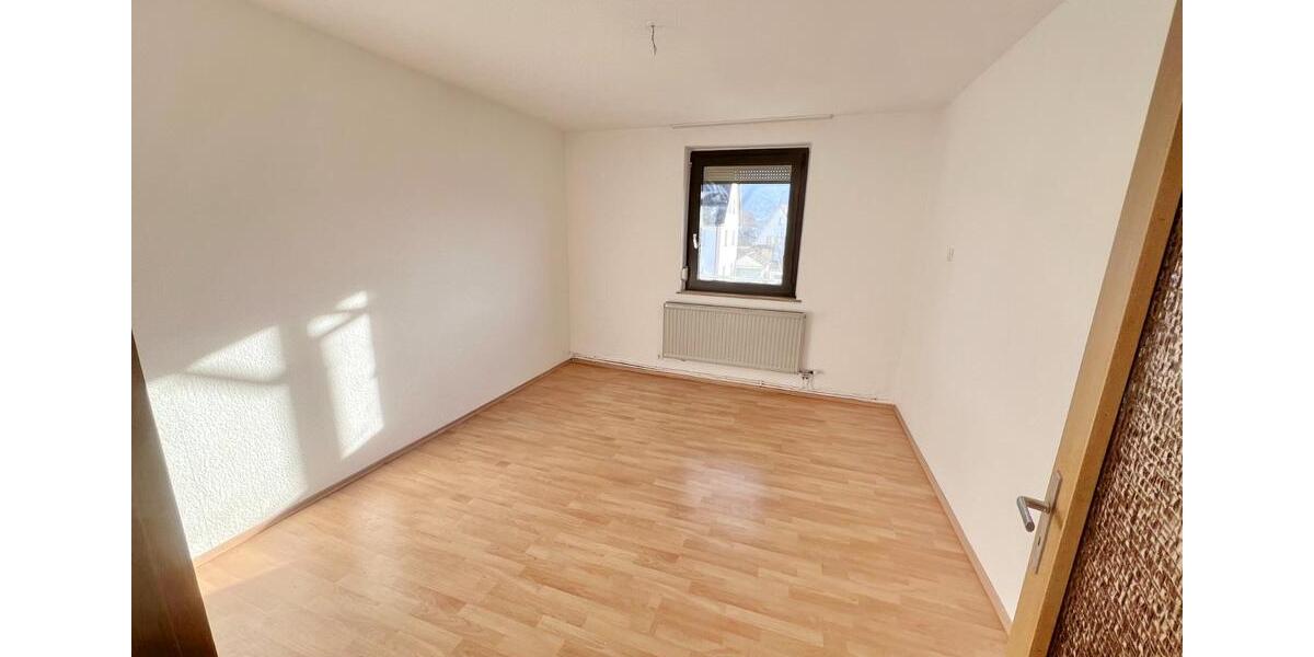 Etagenwohnung Waiblingen Beinstein - 5 Zimmer, 105 m&sup2;, 1.250&euro; | Angebot:25255244