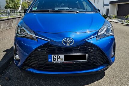 Toyota Yaris 60.951 km 13.500 &euro; Uhingen 73066
