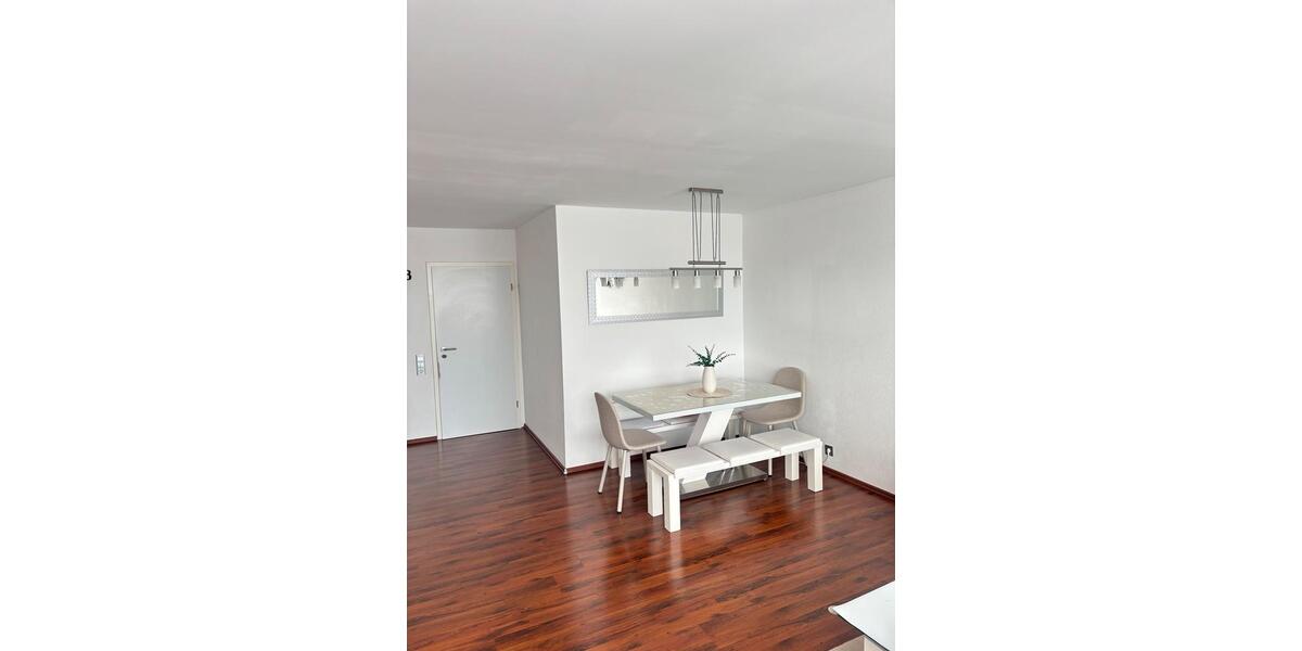 Terrassenwohnung Sindelfingen - 3 Zimmer, 84 m&sup2;, 240.000&euro; | Angebot:26109311