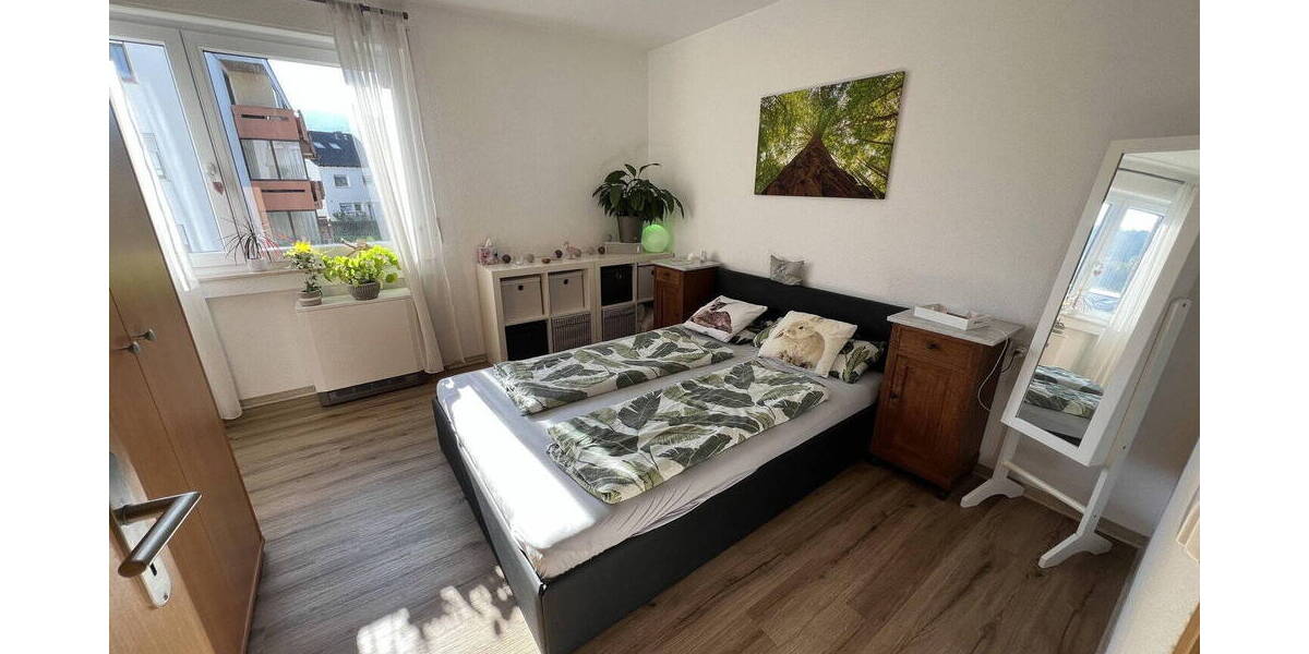 Etagenwohnung Allmersbach im Tal Allmersbach - 3 Zimmer, 81 m&sup2;, 280.000&euro; | Angebot:26054581