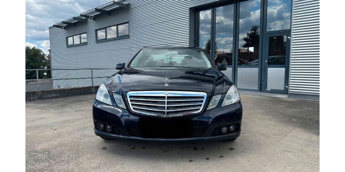Mercedes-Benz E 250 137.000 km 11.999 &euro; Ludwigsburg 71634