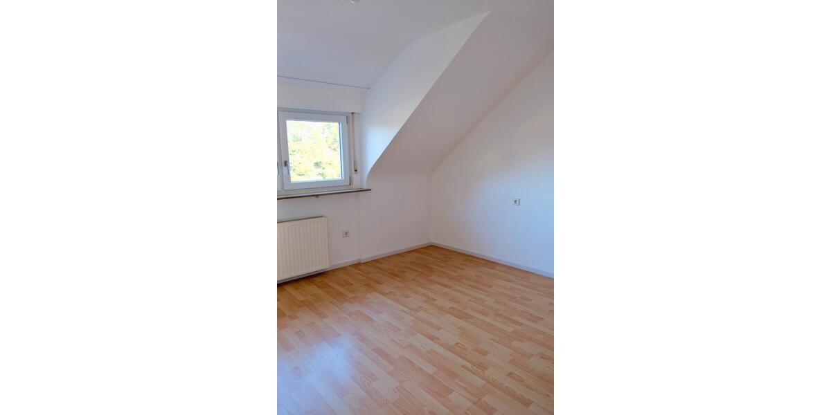 Dachgeschoßwohnung Stuttgart Vaihingen - 2 Zimmer, 45 m&sup2;, 650&euro; | Angebot:26038458