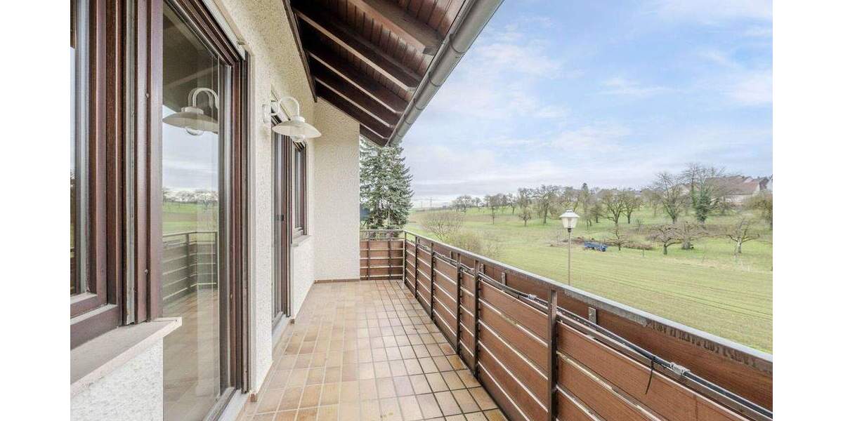 Einfamilienhaus Markgröningen / Schönbühlhof Schönbühlhof - 7 Zimmer, 227 m&sup2;, 749.000&euro; | Angebot:25704161