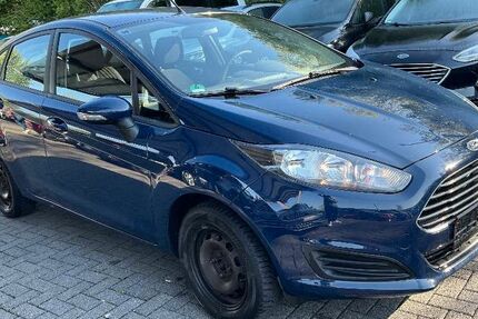 Ford Fiesta 169.800 km 4.400 &euro; Ebersbach 73061