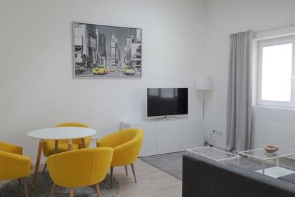 Wohnung Stuttgart Bad Cannstatt - 2 Zimmer, 60 m&sup2;, 880&euro; | Angebot:25867019