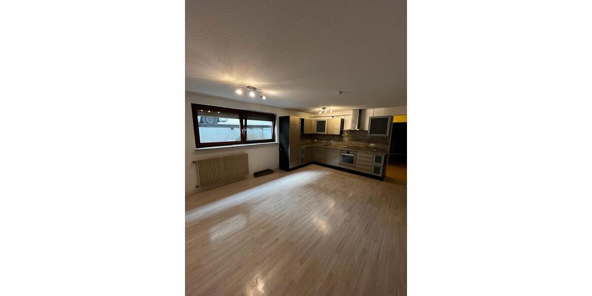 Etagenwohnung Renningen - 2 Zimmer, 58 m&sup2;, 900&euro; | Angebot:27615614