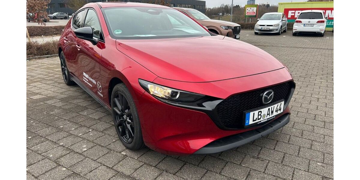 Mazda 3 2.700 km 26.850 &euro; Kornwestheim 70806