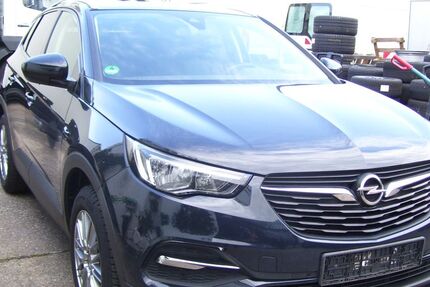 Opel Grandland (X) 139.780 km 9.750 &euro; Neckarweihingen bei Ludwigsburg 71642