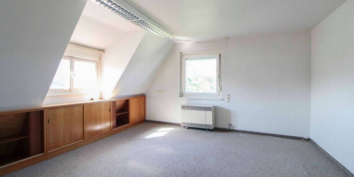 Mehrfamilienhaus, Wohnhaus Stuttgart Botnang - 9 Zimmer, 980.000&euro; | Angebot:26391056