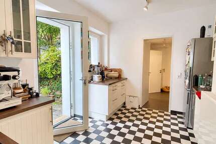 Wohnung Stuttgart Stuttgart-Nord - 2.5 Zimmer, 112 m&sup2;, 1.800&euro; | Angebot:27714988