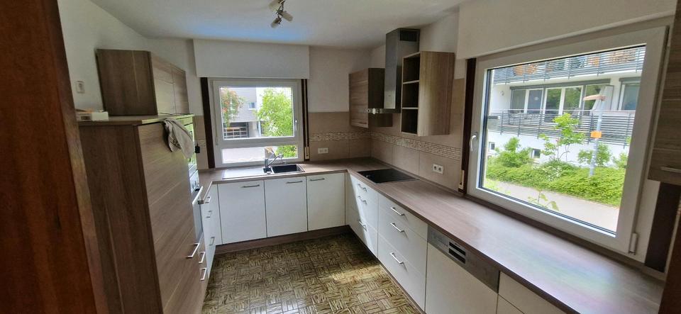 Einfamilienhaus Sindelfingen - 3.5 Zimmer, 127 m&sup2;, 2.300&euro; | Angebot:26657569