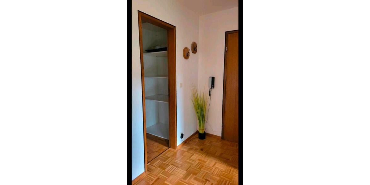 Erdgeschoßwohnung Oberstenfeld - 1.5 Zimmer, 40 m&sup2;, 700&euro; | Angebot:24465136