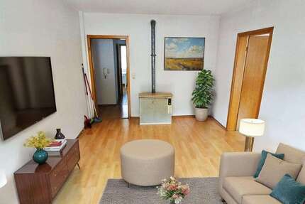 Wohnung Stuttgart Stuttgart-Süd - 3 Zimmer, 55 m&sup2;, 220.000&euro; | Angebot:24398779