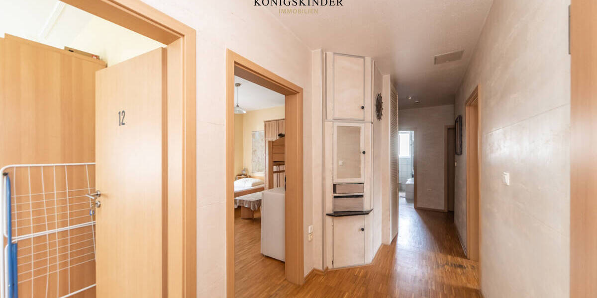 Mehrfamilienhaus, Wohnhaus Stuttgart / Zuffenhausen Zuffenhausen - 1 Zimmer, 330 m&sup2;, 1.299.000&euro; | Angebot:25683088