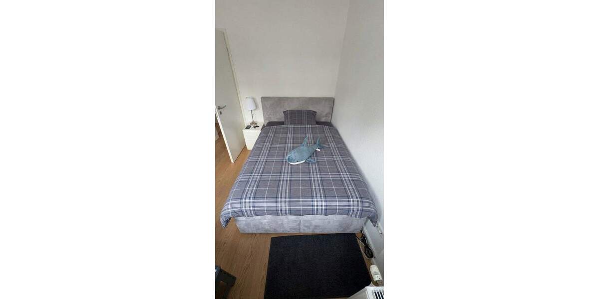 Etagenwohnung Sindelfingen Mitte - 9 Zimmer, 242 m&sup2;, 695.000&euro; | Angebot:25823345