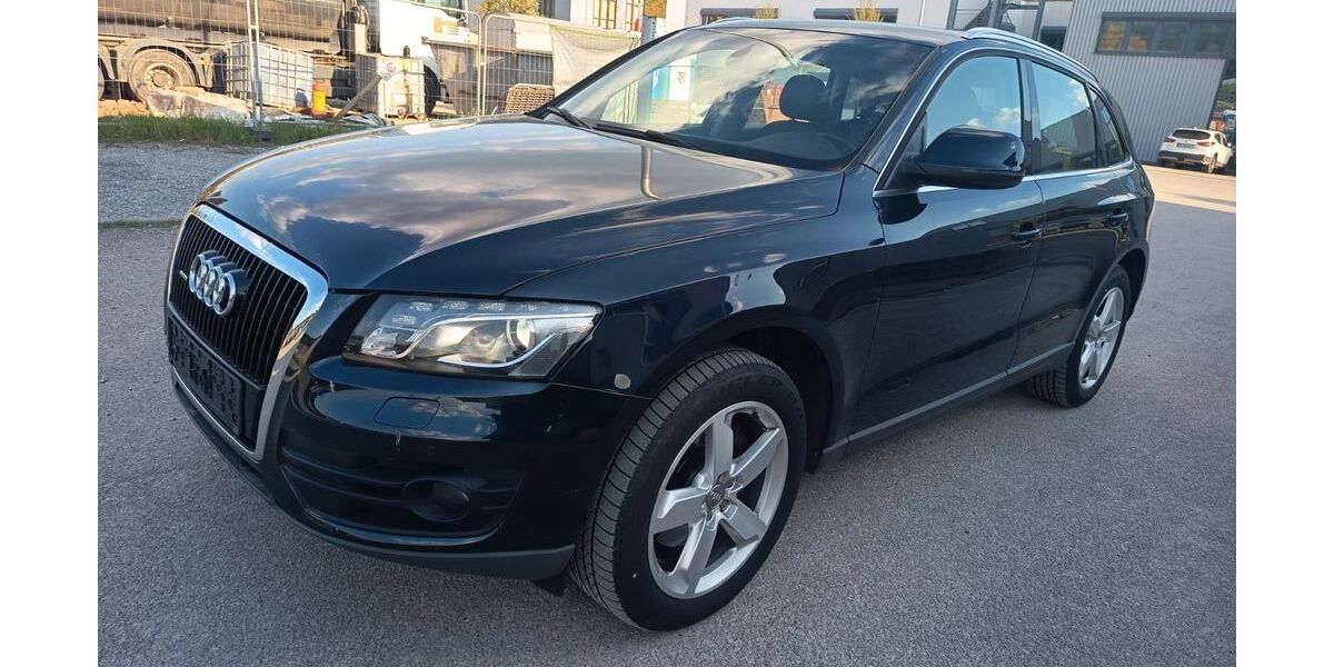 Audi Q5 220.000 km 6.900 &euro; Fellbach 70736