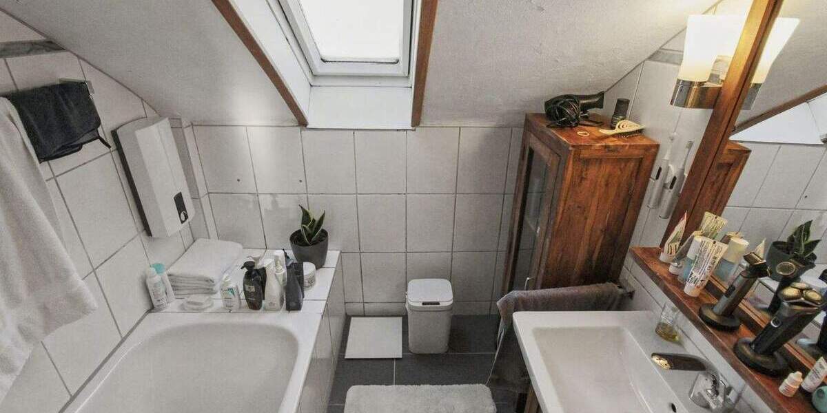 Einfamilienhaus Uhingen Baiereck - 6 Zimmer, 147 m&sup2;, 320.000&euro; | Angebot:25821594