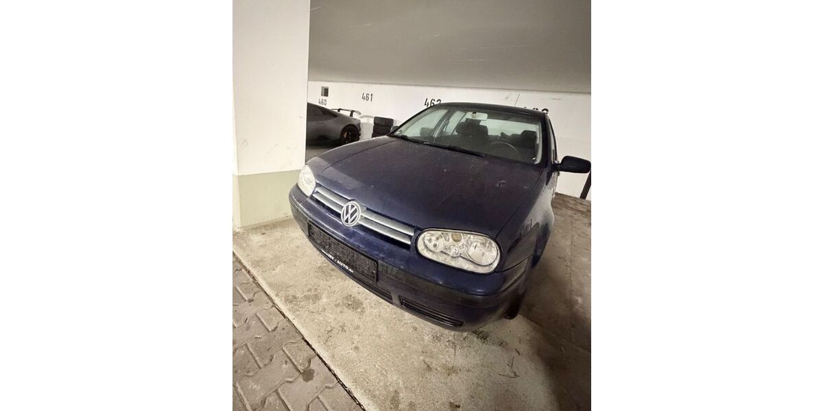 VW Golf 119.000 km 680 &euro; Sindelfingen 71067