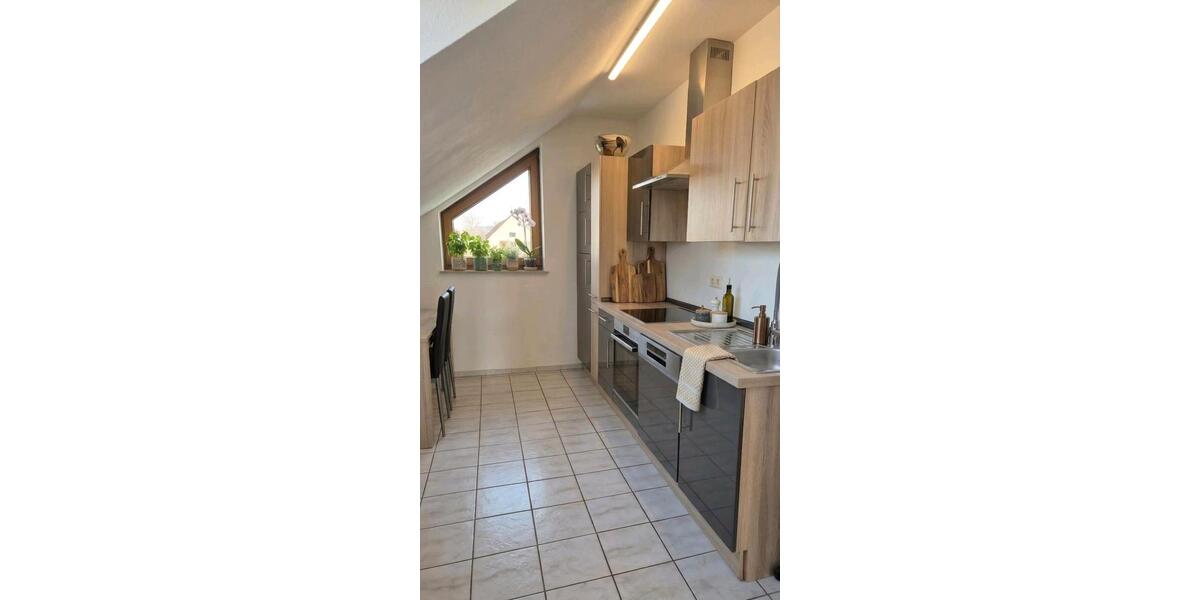 Dachgeschoßwohnung Bietigheim-Bissingen Bissingen - 3.5 Zimmer, 99 m&sup2;, 1.550&euro; | Angebot:25967870