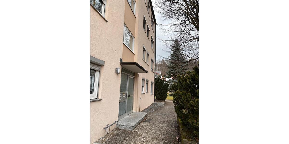 Etagenwohnung Uhingen - 3 Zimmer, 72 m&sup2;, 220.000&euro; | Angebot:27598503