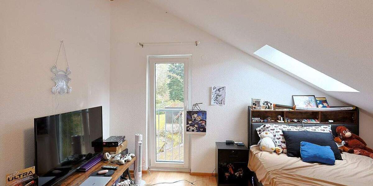 Doppelhaushälfte Waldenbuch - 5 Zimmer, 151 m&sup2;, 700.000&euro; | Angebot:25845921