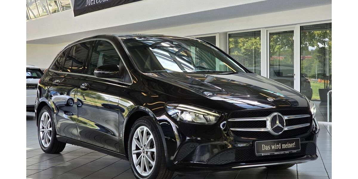 Mercedes-Benz B 200 94.175 km 22.890 &euro; Asperg 71679
