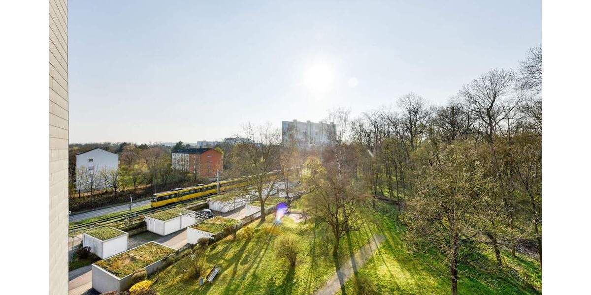 Etagenwohnung Stuttgart Mönchfeld - 3 Zimmer, 71 m&sup2;, 240.000&euro; | Angebot:25896205