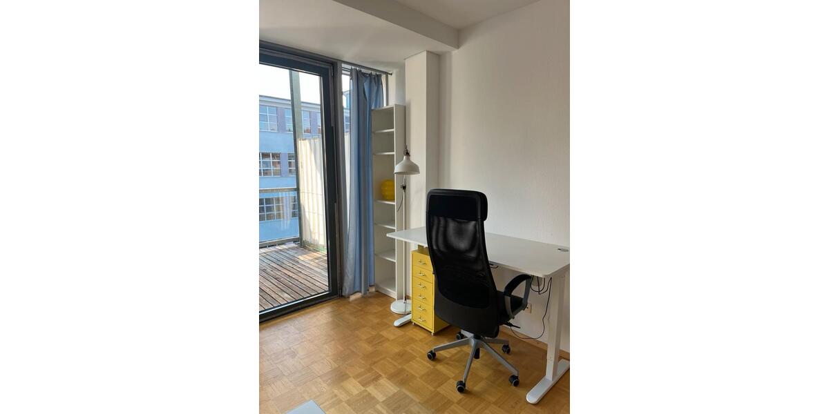 Etagenwohnung Stuttgart Feuerbach - 1.5 Zimmer, 44 m&sup2;, 820&euro; | Angebot:25811363