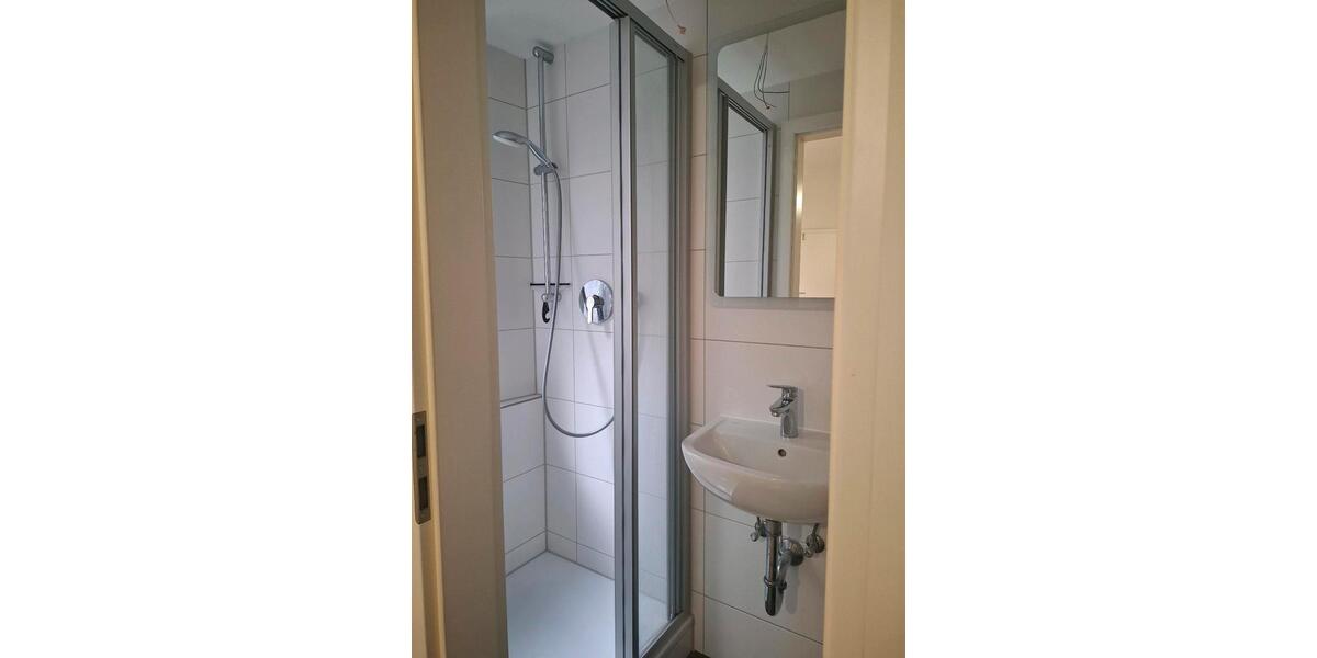 Etagenwohnung Stuttgart Luginsland - 1 Zimmer, 20 m&sup2;, 550&euro; | Angebot:25977691