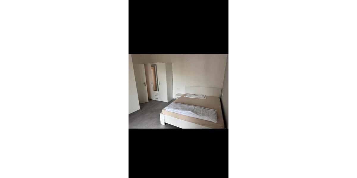 Etagenwohnung Esslingen am Neckar Brühl - 1 Zimmer, 18 m&sup2;, 550&euro; | Angebot:25812881