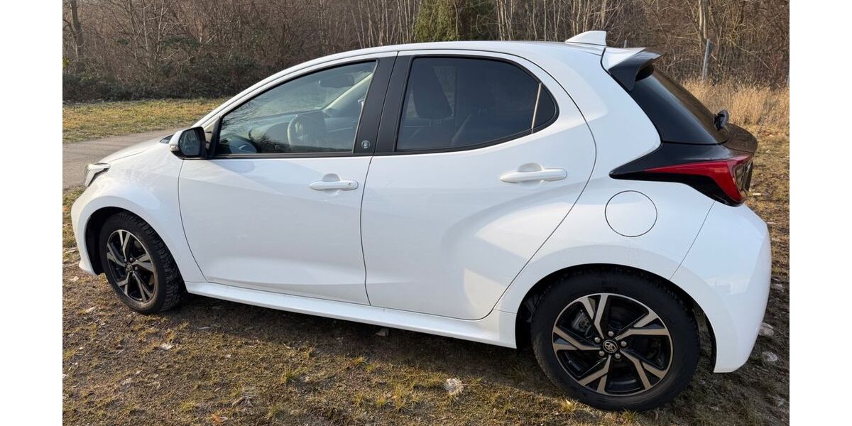 Toyota Yaris 20.900 km 20.300 &euro; Auenwald 71549