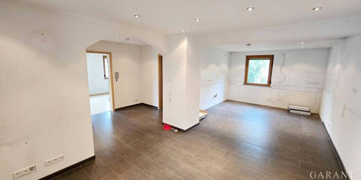 Mehrfamilienhaus, Wohnhaus Stuttgart Rohracker - 7 Zimmer, 198 m&sup2;, 1.000.000&euro; | Angebot:26686981