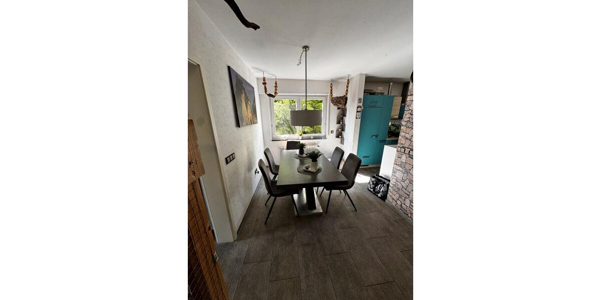 Doppelhaushälfte Remseck am Neckar - 6.5 Zimmer, 164 m&sup2;, 520.000&euro; | Angebot:26060335